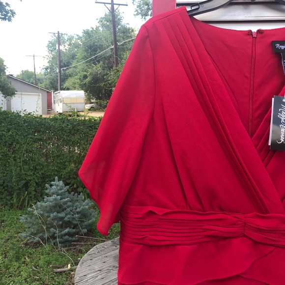 Maggie Barnes Red Ruffled Dress NWT - Picture 4 of 8
